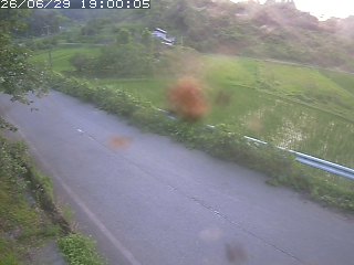 青谷町絹見
