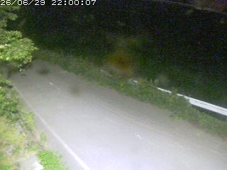 青谷町絹見