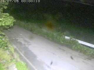 青谷町絹見