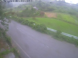 青谷町絹見