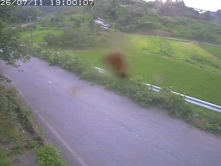 青谷町絹見
