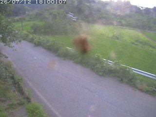 青谷町絹見