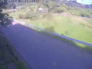 青谷町絹見