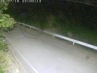 青谷町絹見
