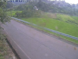 青谷町絹見