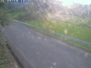 青谷町絹見