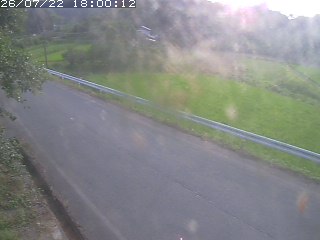青谷町絹見