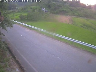 青谷町絹見