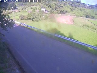青谷町絹見