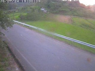 青谷町絹見