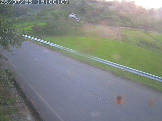 青谷町絹見