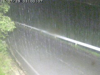 青谷町絹見