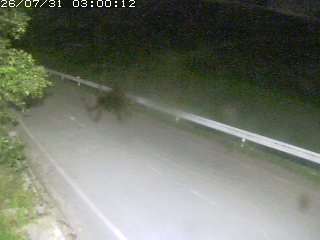 青谷町絹見