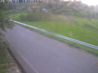 青谷町絹見
