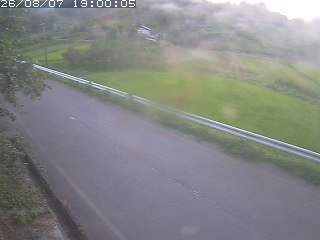 青谷町絹見