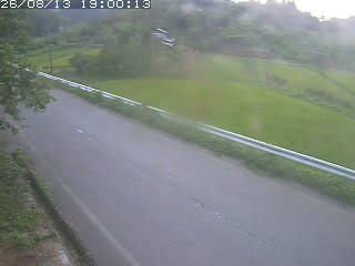 青谷町絹見