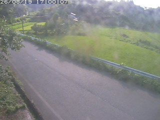 青谷町絹見