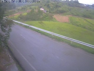 青谷町絹見
