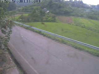 青谷町絹見