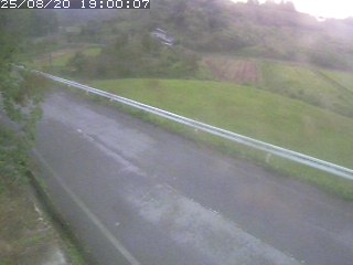 青谷町絹見