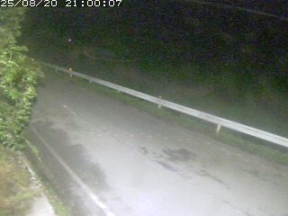 青谷町絹見
