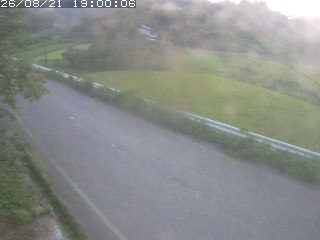 青谷町絹見