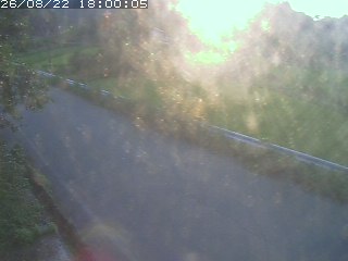 青谷町絹見