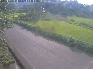 青谷町絹見