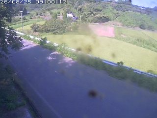 青谷町絹見