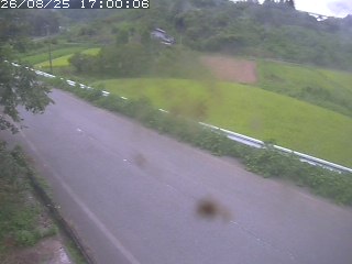 青谷町絹見