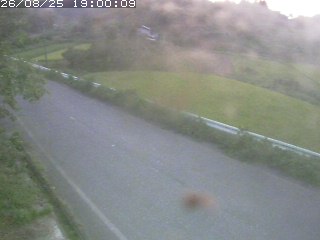 青谷町絹見