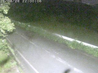青谷町絹見