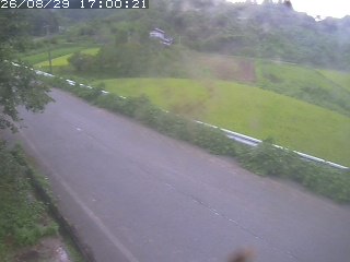 青谷町絹見