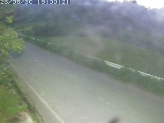 青谷町絹見
