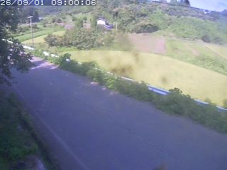 青谷町絹見