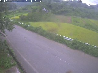青谷町絹見