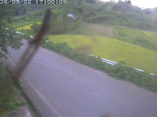 青谷町絹見