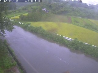 青谷町絹見
