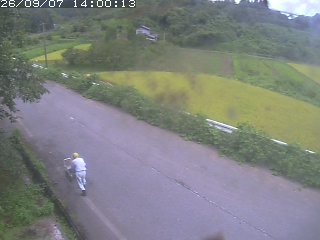 青谷町絹見