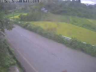 青谷町絹見