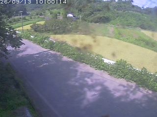 青谷町絹見