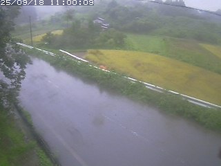青谷町絹見