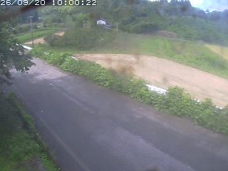 青谷町絹見