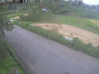 青谷町絹見