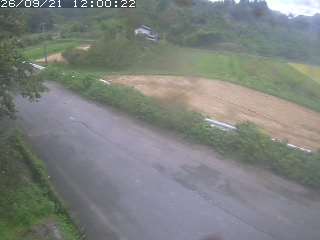青谷町絹見