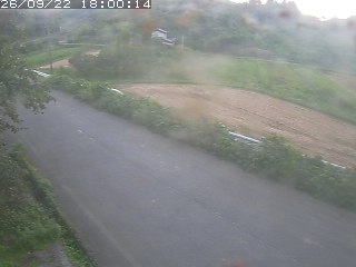 青谷町絹見