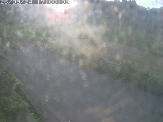 青谷町絹見
