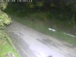 青谷町絹見