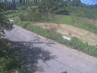 青谷町絹見