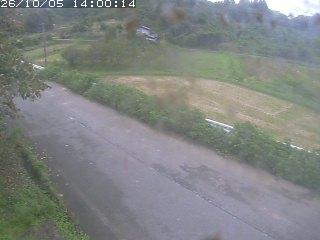 青谷町絹見